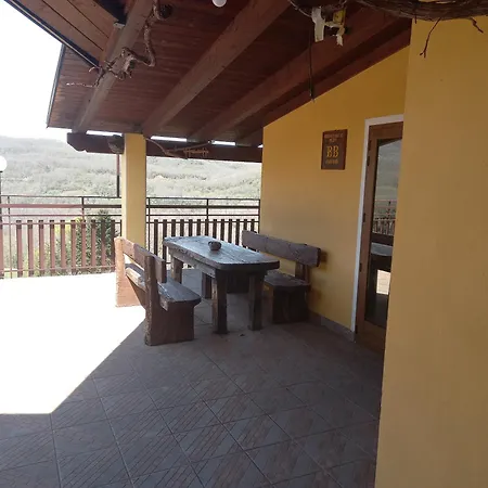 לינה וארוחת בוקר A Casa Di Mario